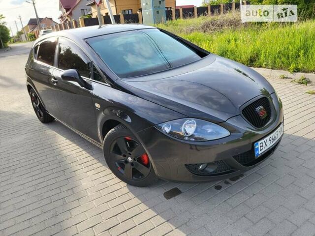 Чорний Сеат Leon, об'ємом двигуна 1.98 л та пробігом 197 тис. км за 5550 $, фото 5 на Automoto.ua