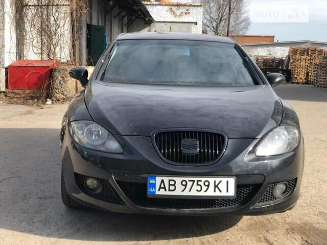 Чорний Сеат Leon, об'ємом двигуна 1.6 л та пробігом 250 тис. км за 4900 $, фото 1 на Automoto.ua