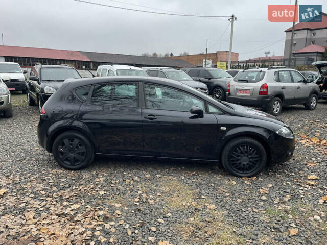 Черный Сеат Леон, объемом двигателя 1.6 л и пробегом 185 тыс. км за 5200 $, фото 10 на Automoto.ua