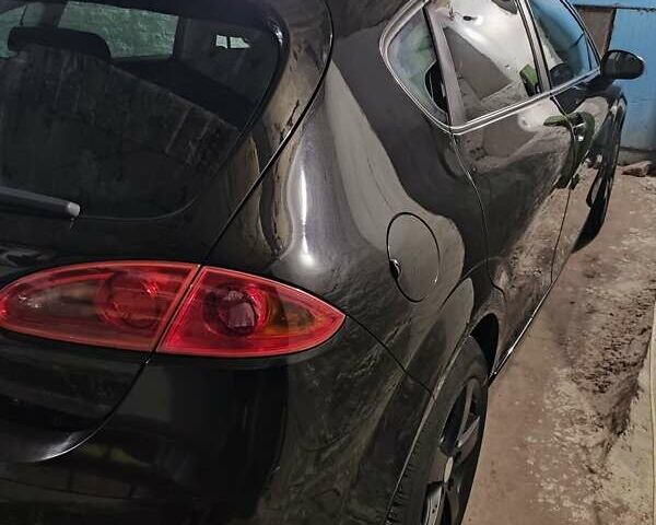 Чорний Сеат Leon, об'ємом двигуна 1.6 л та пробігом 219 тис. км за 5900 $, фото 5 на Automoto.ua