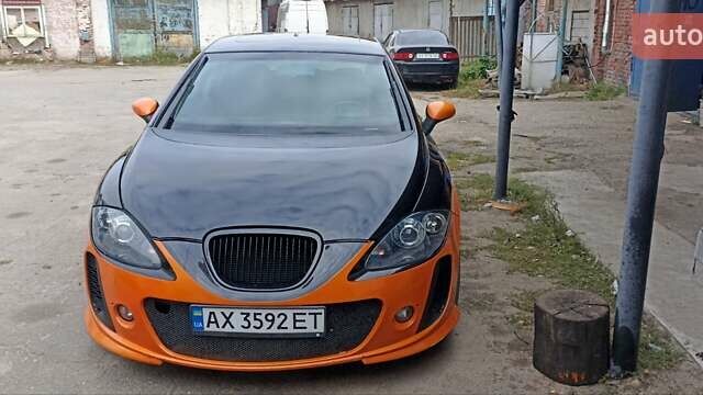 Черный Сеат Леон, объемом двигателя 2 л и пробегом 200 тыс. км за 5300 $, фото 7 на Automoto.ua