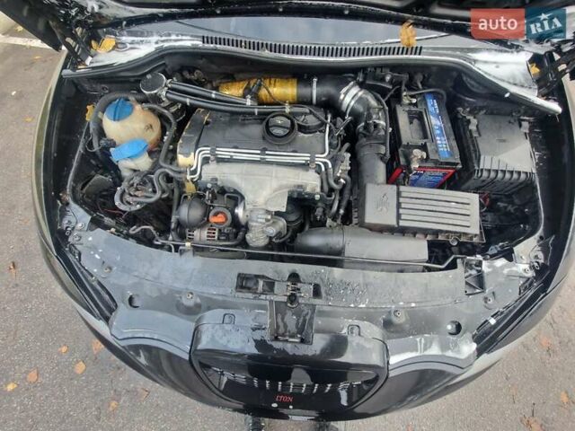 Черный Сеат Леон, объемом двигателя 2 л и пробегом 195 тыс. км за 6500 $, фото 11 на Automoto.ua