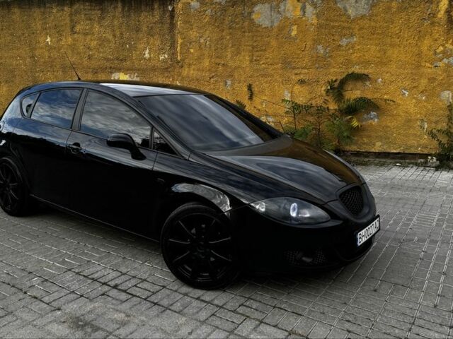 Сеат Леон 2007 в Одессе на Automoto.ua Черный Сеат Леон, объемом двигателя 1.9 л и пробегом 400 тыс. км за 4999 $, фото 3 на Automoto.ua