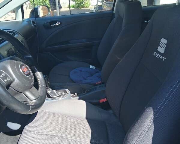 Чорний Сеат Leon, об'ємом двигуна 1.6 л та пробігом 216 тис. км за 6200 $, фото 5 на Automoto.ua