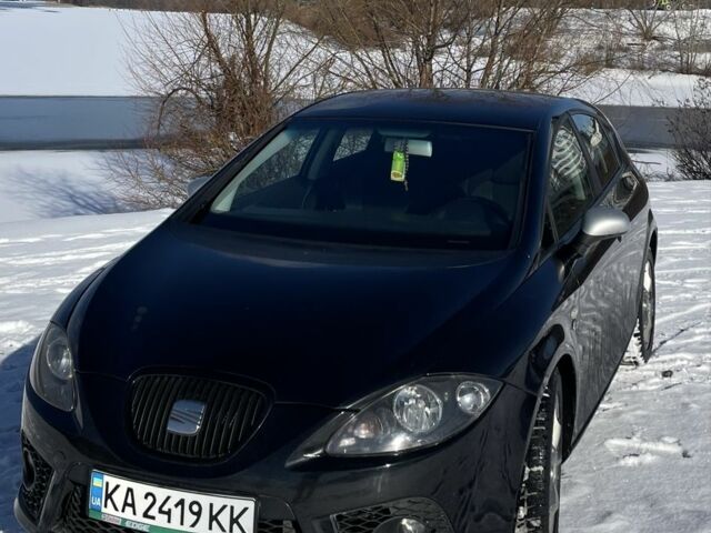 Черный Сеат Леон, объемом двигателя 2 л и пробегом 167 тыс. км за 5500 $, фото 3 на Automoto.ua