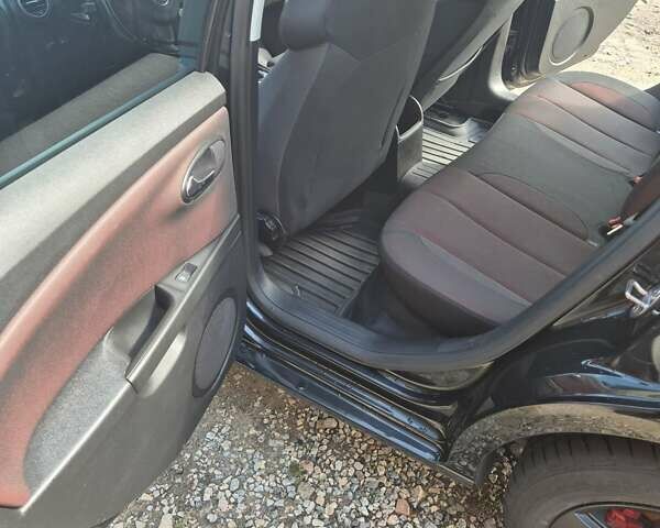 Сеат Леон 2007 в Харькове на Automoto.ua Черный Сеат Леон, объемом двигателя 1.6 л и пробегом 219 тыс. км за 5700 $, фото 22 на Automoto.ua