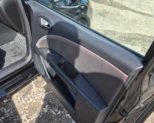 Сеат Леон 2007 в Харькове на Automoto.ua Черный Сеат Леон, объемом двигателя 1.6 л и пробегом 219 тыс. км за 5700 $, фото 17 на Automoto.ua