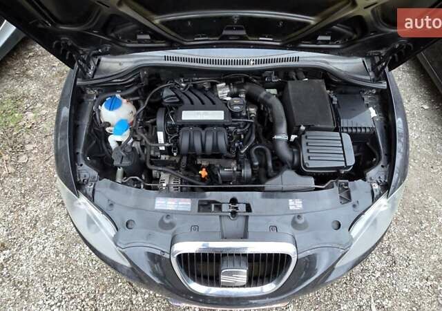 Черный Сеат Леон, объемом двигателя 1.6 л и пробегом 246 тыс. км за 5800 $, фото 21 на Automoto.ua