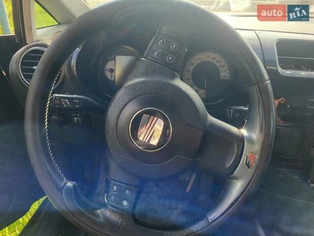 Чорний Сеат Leon, об'ємом двигуна 1.97 л та пробігом 360 тис. км за 2999 $, фото 5 на Automoto.ua