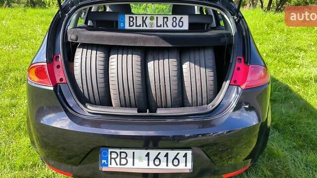 Чорний Сеат Leon, об'ємом двигуна 1.6 л та пробігом 127 тис. км за 5500 $, фото 16 на Automoto.ua