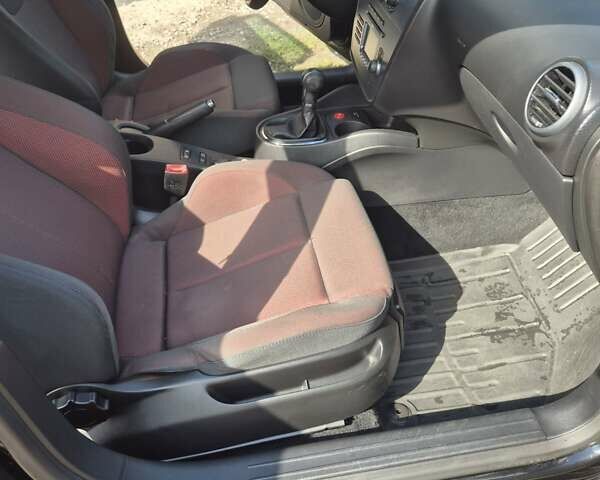 Сеат Леон 2007 в Харькове на Automoto.ua Черный Сеат Леон, объемом двигателя 1.6 л и пробегом 219 тыс. км за 5700 $, фото 20 на Automoto.ua