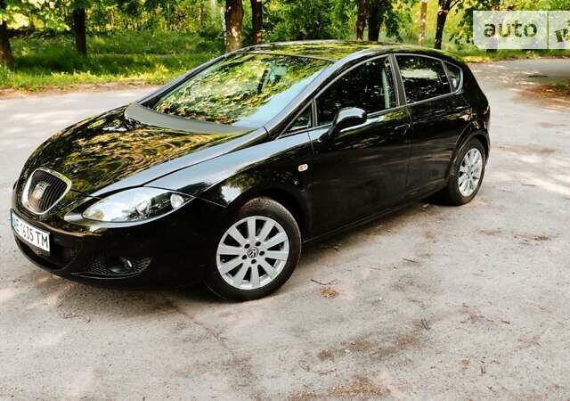 Чорний Сеат Leon, об'ємом двигуна 1.6 л та пробігом 195 тис. км за 6100 $, фото 6 на Automoto.ua