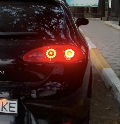 Чорний Сеат Leon, об'ємом двигуна 1.6 л та пробігом 286 тис. км за 5900 $, фото 11 на Automoto.ua