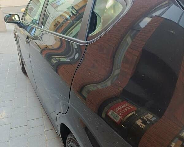 Черный Сеат Леон, объемом двигателя 2 л и пробегом 201 тыс. км за 4700 $, фото 1 на Automoto.ua