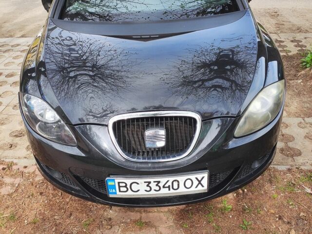 Чорний Сеат Leon, об'ємом двигуна 0.14 л та пробігом 234 тис. км за 5100 $, фото 4 на Automoto.ua