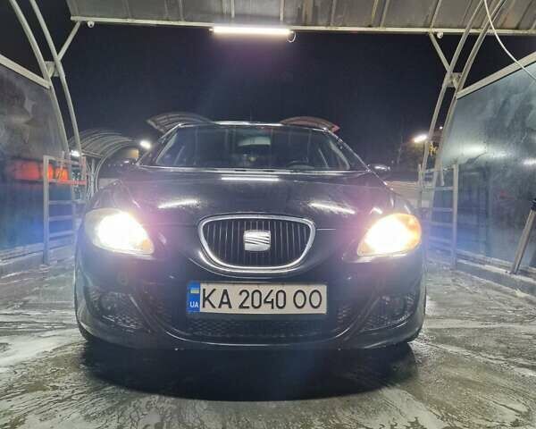 Чорний Сеат Leon, об'ємом двигуна 2 л та пробігом 164 тис. км за 5500 $, фото 6 на Automoto.ua