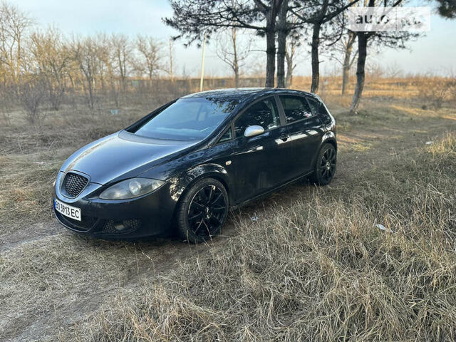 Чорний Сеат Leon, об'ємом двигуна 1.9 л та пробігом 300 тис. км за 5000 $, фото 2 на Automoto.ua