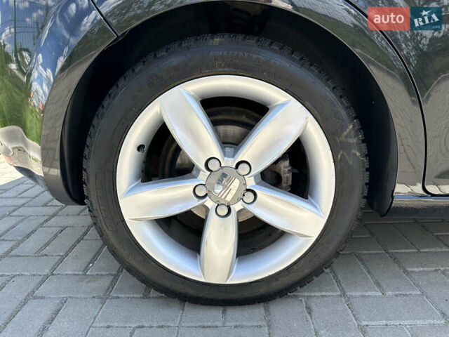 Чорний Сеат Leon, об'ємом двигуна 1.39 л та пробігом 262 тис. км за 5600 $, фото 31 на Automoto.ua