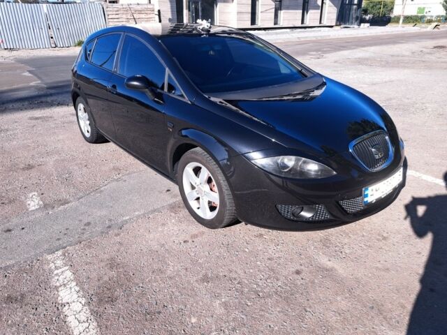 Сеат Леон 2008 в Житомире на Automoto.ua Черный Сеат Леон, объемом двигателя 1.8 л и пробегом 250 тыс. км за 6000 $, фото 3 на Automoto.ua