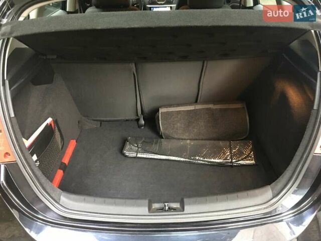 Чорний Сеат Leon, об'ємом двигуна 2 л та пробігом 34 тис. км за 10500 $, фото 2 на Automoto.ua