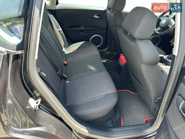 Чорний Сеат Leon, об'ємом двигуна 1.39 л та пробігом 262 тис. км за 5600 $, фото 25 на Automoto.ua