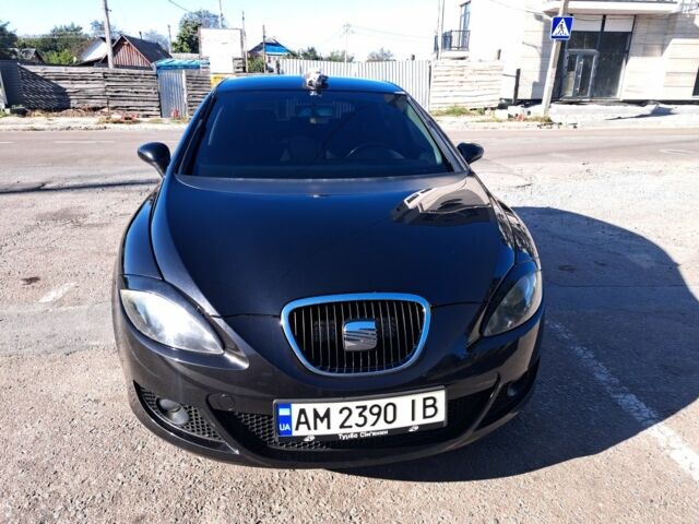 Сеат Леон 2008 в Житомире на Automoto.ua Черный Сеат Леон, объемом двигателя 1.8 л и пробегом 250 тыс. км за 6000 $, фото 2 на Automoto.ua