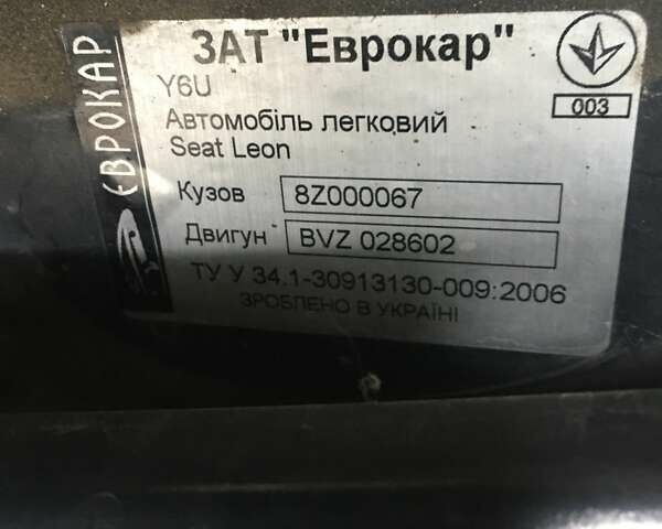 Чорний Сеат Leon, об'ємом двигуна 2 л та пробігом 34 тис. км за 10500 $, фото 7 на Automoto.ua