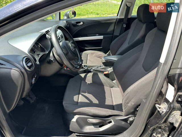Чорний Сеат Leon, об'ємом двигуна 1.39 л та пробігом 262 тис. км за 5600 $, фото 22 на Automoto.ua