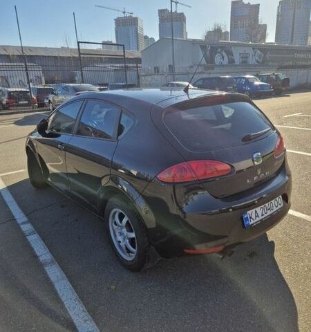 Чорний Сеат Leon, об'ємом двигуна 1.98 л та пробігом 164 тис. км за 5000 $, фото 2 на Automoto.ua