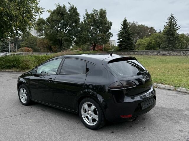 Чорний Сеат Leon, об'ємом двигуна 1.8 л та пробігом 286 тис. км за 5700 $, фото 3 на Automoto.ua