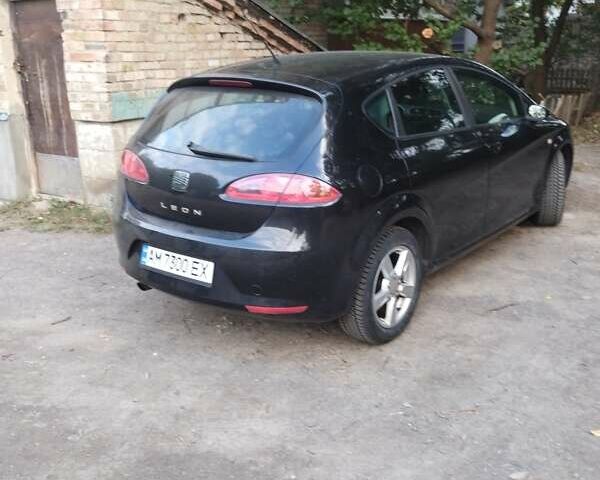 Черный Сеат Леон, объемом двигателя 1.6 л и пробегом 210 тыс. км за 6200 $, фото 1 на Automoto.ua