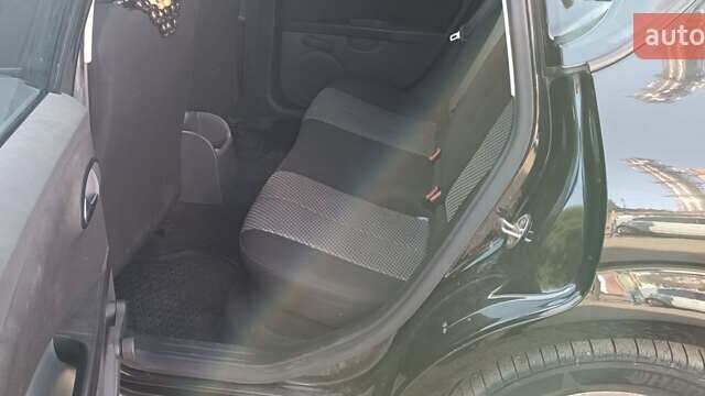 Чорний Сеат Leon, об'ємом двигуна 1.4 л та пробігом 230 тис. км за 5850 $, фото 2 на Automoto.ua
