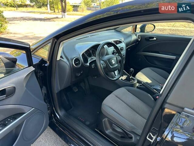 Чорний Сеат Leon, об'ємом двигуна 1.4 л та пробігом 159 тис. км за 6799 $, фото 24 на Automoto.ua