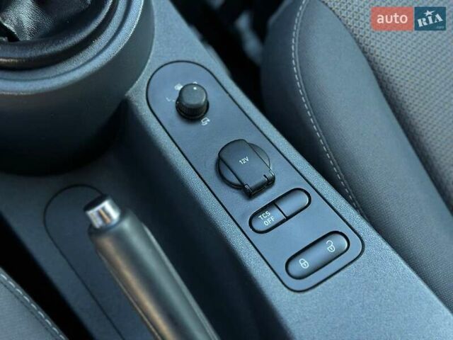 Чорний Сеат Leon, об'ємом двигуна 1.4 л та пробігом 159 тис. км за 7399 $, фото 33 на Automoto.ua
