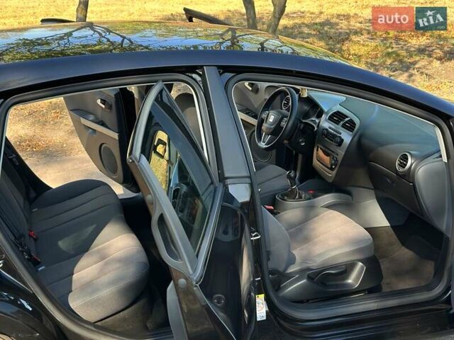 Чорний Сеат Leon, об'ємом двигуна 1.4 л та пробігом 159 тис. км за 6799 $, фото 40 на Automoto.ua