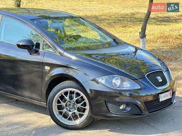 Чорний Сеат Leon, об'ємом двигуна 1.4 л та пробігом 159 тис. км за 6799 $, фото 4 на Automoto.ua
