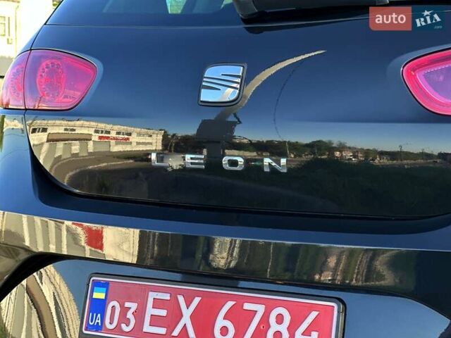 Чорний Сеат Leon, об'ємом двигуна 1.4 л та пробігом 159 тис. км за 7399 $, фото 15 на Automoto.ua