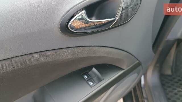 Чорний Сеат Leon, об'ємом двигуна 1.4 л та пробігом 230 тис. км за 5850 $, фото 3 на Automoto.ua