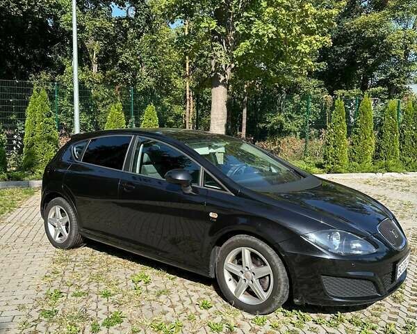 Черный Сеат Леон, объемом двигателя 1.4 л и пробегом 196 тыс. км за 6150 $, фото 4 на Automoto.ua