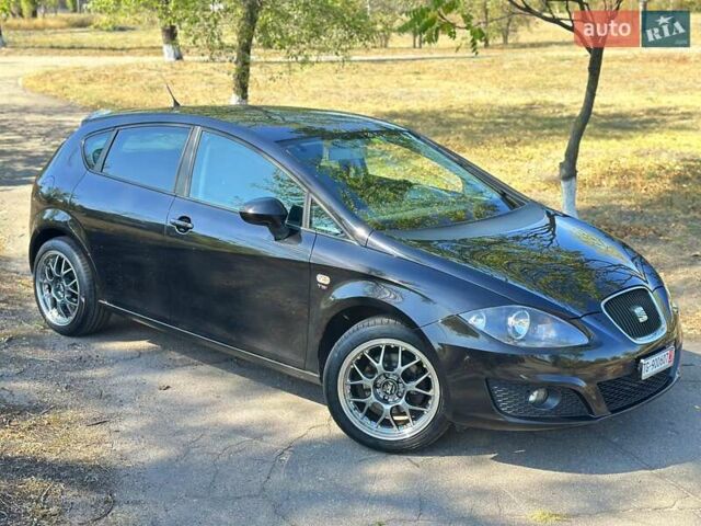 Чорний Сеат Leon, об'ємом двигуна 1.4 л та пробігом 159 тис. км за 6799 $, фото 5 на Automoto.ua