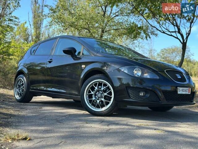 Чорний Сеат Leon, об'ємом двигуна 1.4 л та пробігом 159 тис. км за 6799 $, фото 2 на Automoto.ua