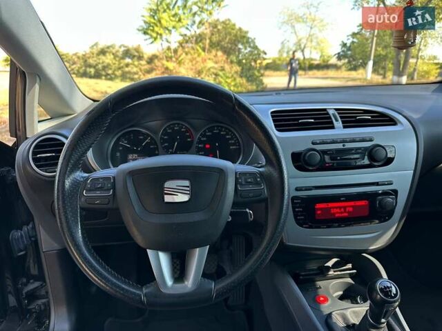 Чорний Сеат Leon, об'ємом двигуна 1.4 л та пробігом 159 тис. км за 6799 $, фото 29 на Automoto.ua
