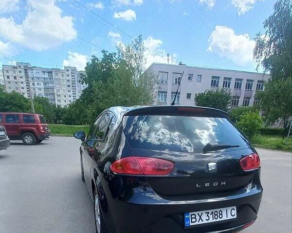 Чорний Сеат Leon, об'ємом двигуна 1.8 л та пробігом 206 тис. км за 6500 $, фото 4 на Automoto.ua