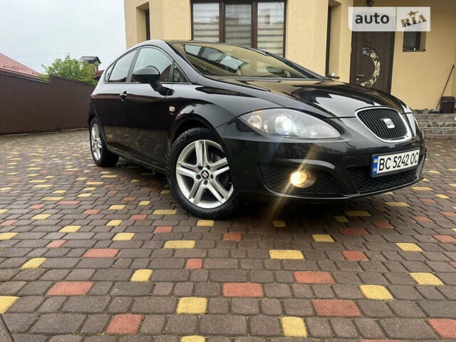 Чорний Сеат Leon, об'ємом двигуна 2 л та пробігом 175 тис. км за 8800 $, фото 1 на Automoto.ua