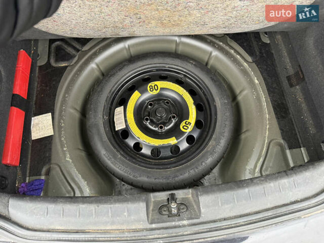 Чорний Сеат Leon, об'ємом двигуна 2 л та пробігом 236 тис. км за 8700 $, фото 21 на Automoto.ua