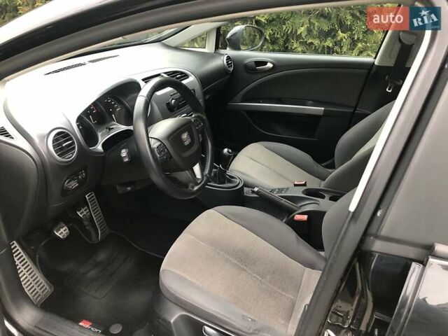 Чорний Сеат Leon, об'ємом двигуна 1.4 л та пробігом 210 тис. км за 7700 $, фото 11 на Automoto.ua
