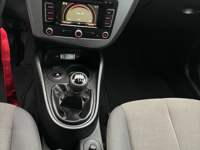 Черный Сеат Леон, объемом двигателя 1.4 л и пробегом 200 тыс. км за 6600 $, фото 10 на Automoto.ua