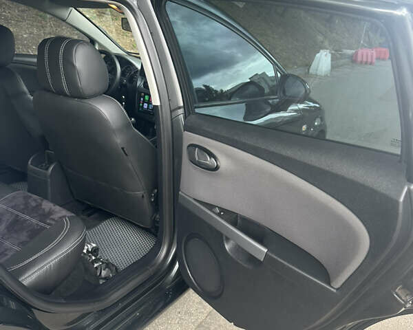 Чорний Сеат Leon, об'ємом двигуна 1.4 л та пробігом 142 тис. км за 6999 $, фото 13 на Automoto.ua