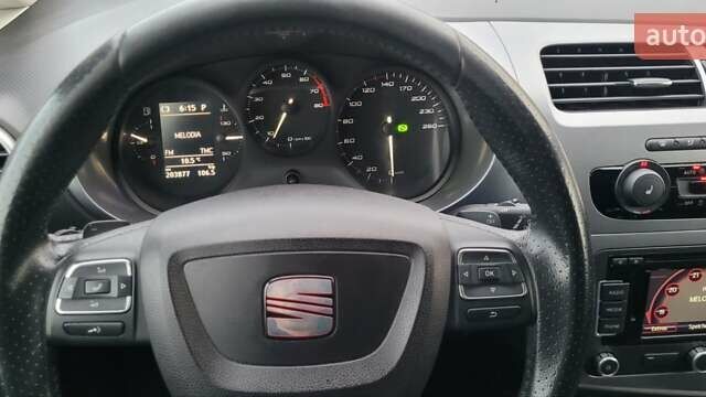 Сеат Леон 2011 в Киеве на Automoto.ua Черный Сеат Леон, объемом двигателя 1.8 л и пробегом 200 тыс. км за 8500 $, фото 4 на Automoto.ua