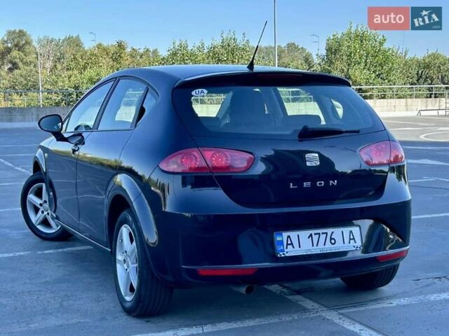 Черный Сеат Леон, объемом двигателя 1.39 л и пробегом 90 тыс. км за 9300 $, фото 5 на Automoto.ua